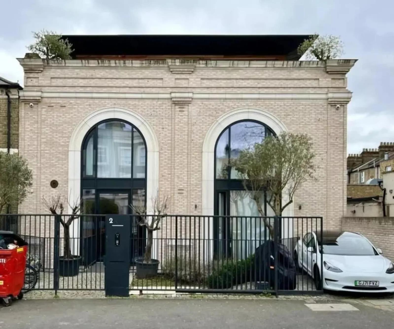A Prestigious Haven Within London London